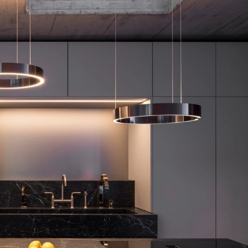 Luxury Design Circle LED Penda - Home Of The Year Bathroom recension och pris